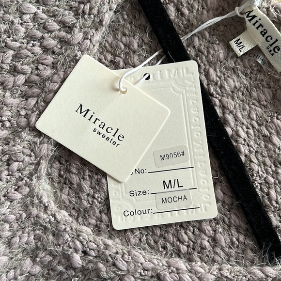 NWT - Miracle USA - Miracle Sweater - mocha striped - size M/L - Picture 7 of 7